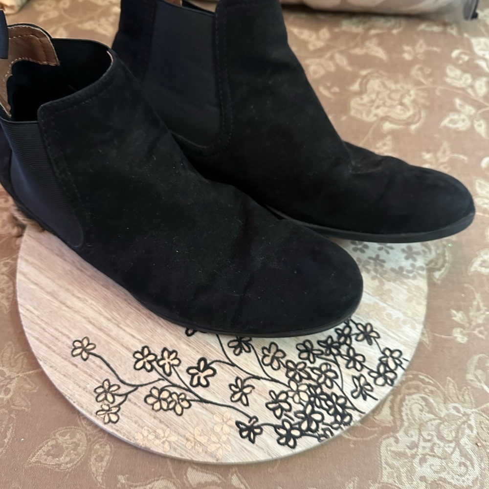 H&M black ankle booties size 9 womens